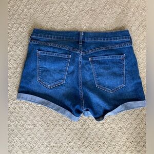 Old Navy Boyfriend Cut Jean Shorts - Size 10